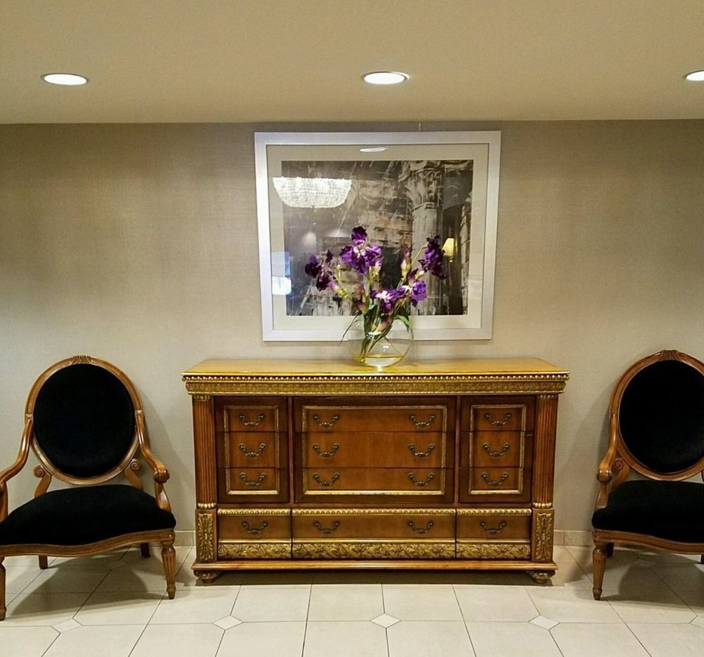 เบสต์ เวสเทิร์น ออน เดอะ อะเวนิว Hotel บัฟฟาโล ภายนอก รูปภาพ
